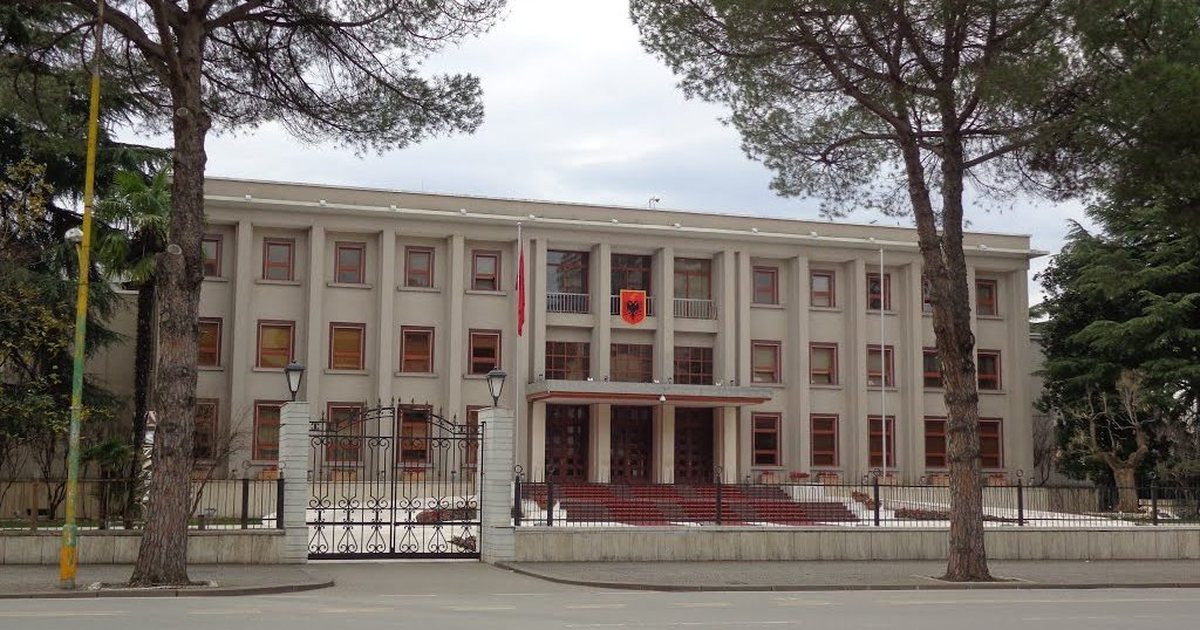 Begaj decrees seven government changes; ministers await parliamentary vote