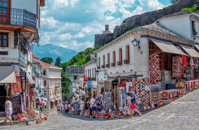 CNN Travel: Albania among countries where Americans choose to live