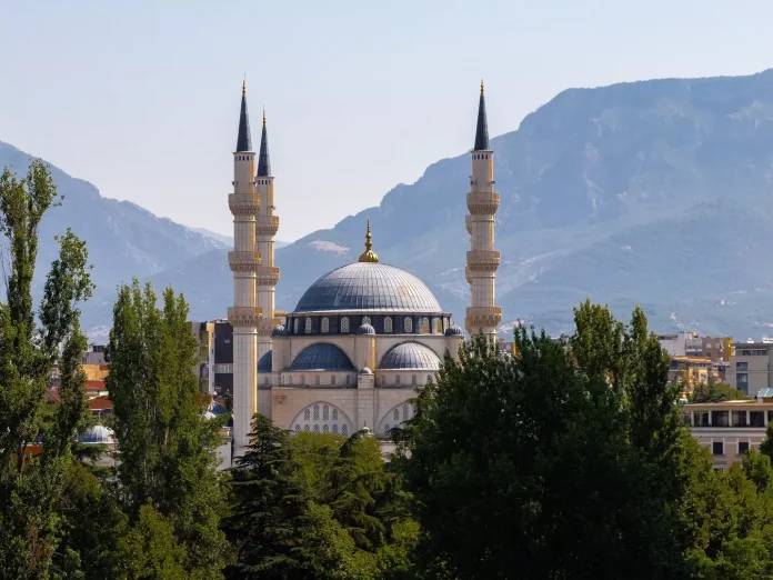 Daily Mail highlights Albania for solo travel in 2026