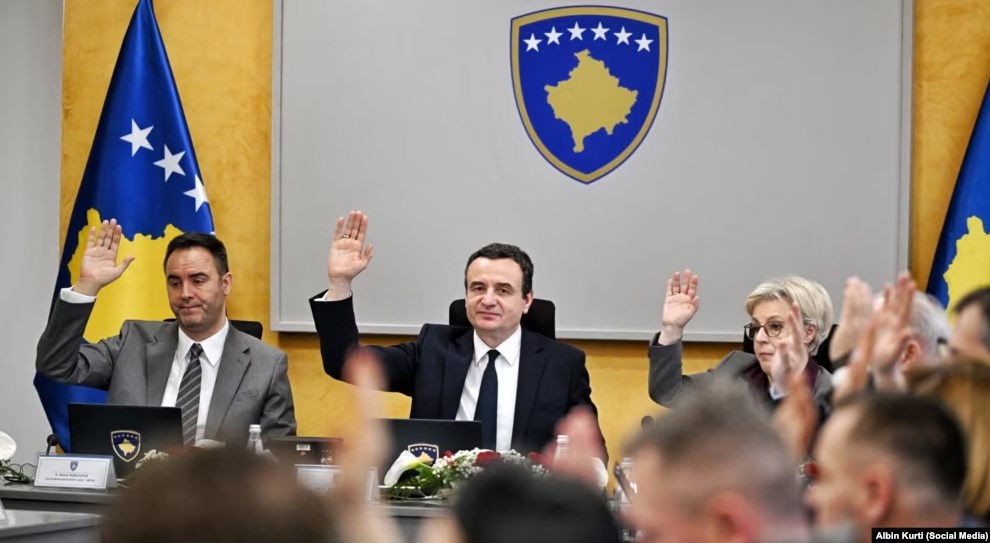 Kosova approves temporary measures to prevent rise in basic goods prices