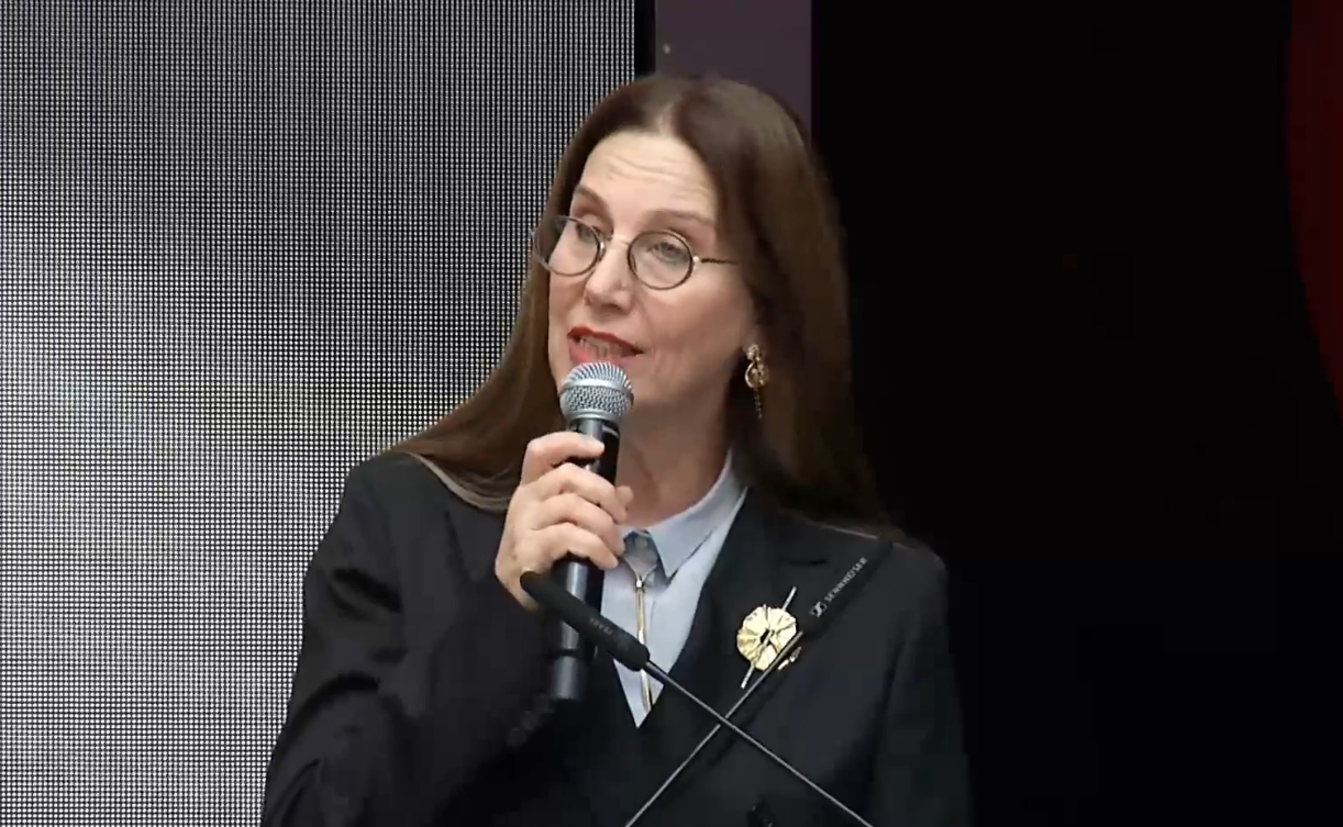 Education minister calls for structured policies to protect Albanian language in diaspora
