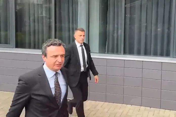 Kurti Travels to Armenia to Join European Political Community Summit