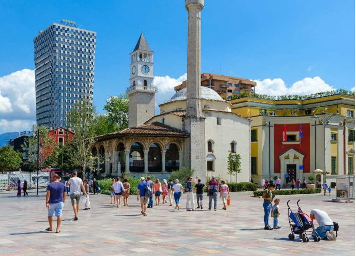 “Daily Mail” highlights Tirana among Europe’s most affordable city break destinations