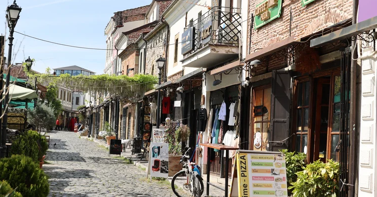 Korça highlighted as budget-friendly Mediterranean-style destination for 2026, Islands reports