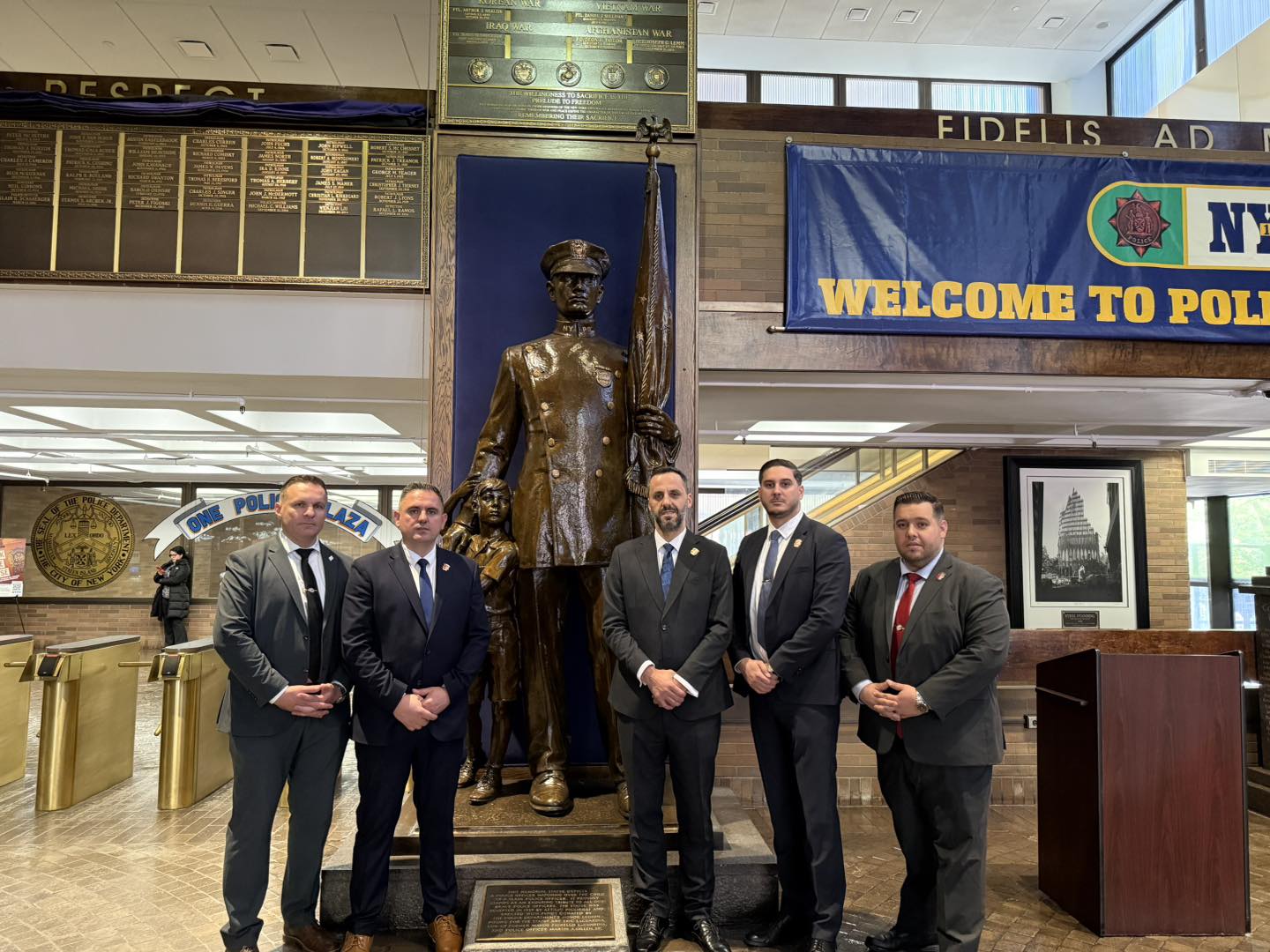 Interior Minister visits New York Police Department, focuses on cooperation and exchange of experience