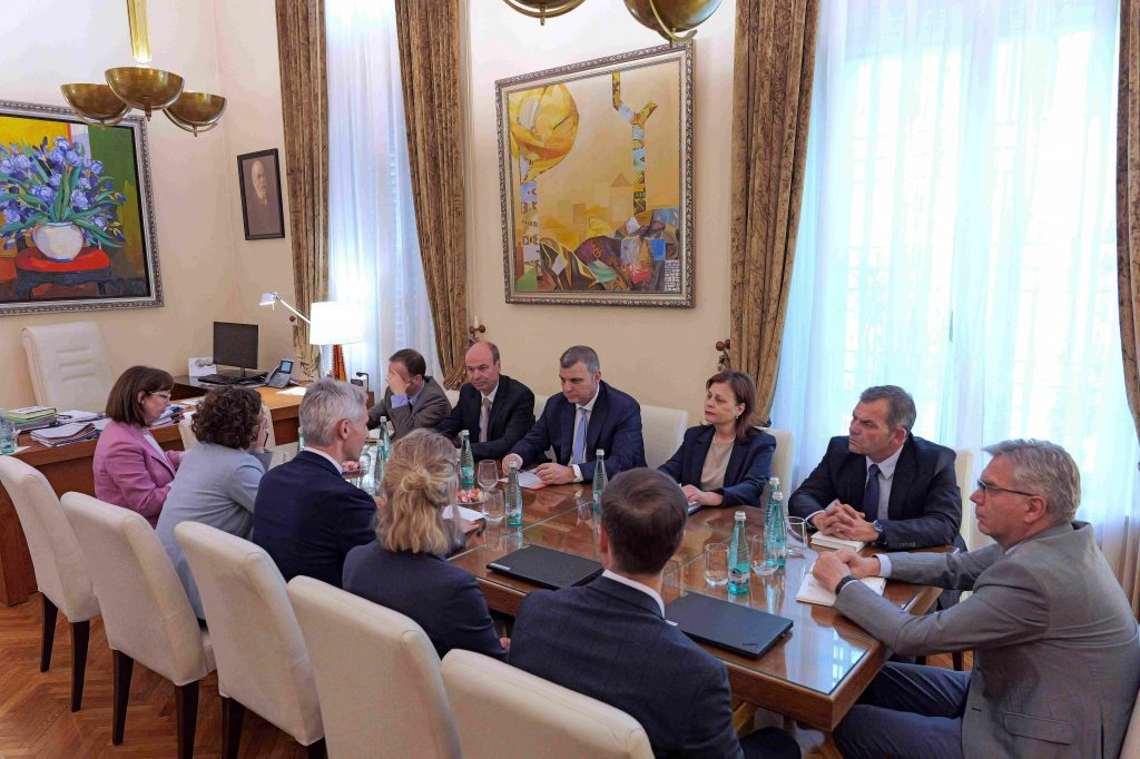 IMF: Economic growth and stable banking system in Albania