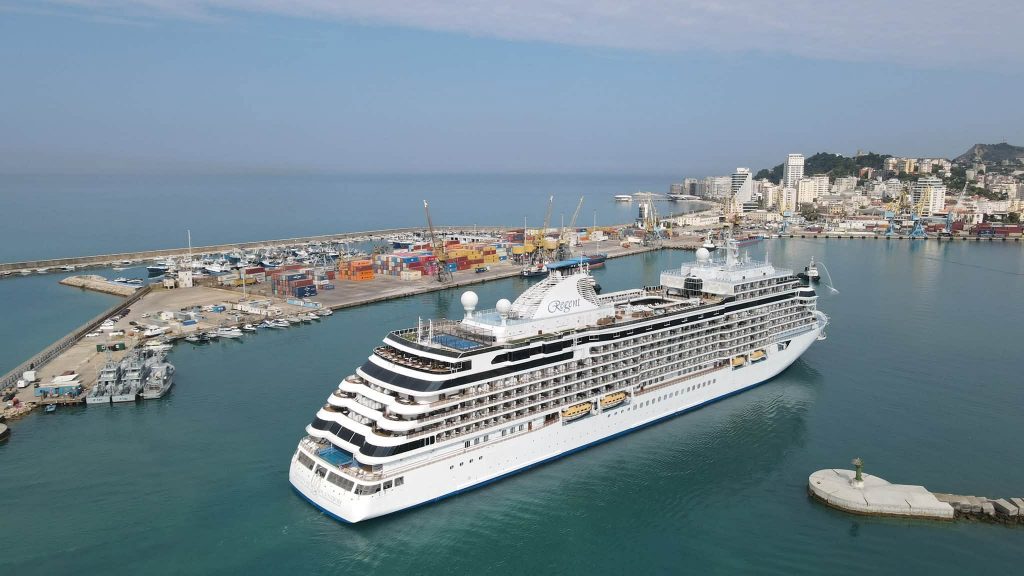 Seven Seas Splendor cruise ship makes first call at Port of Durrës