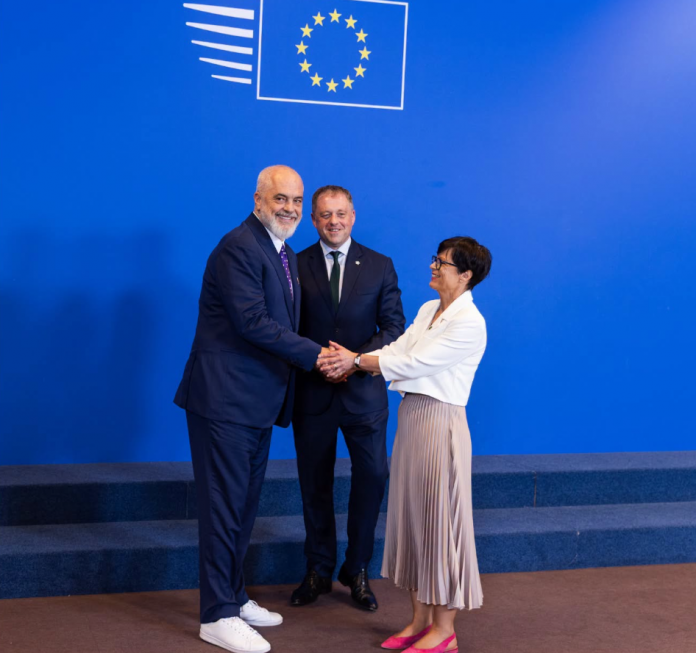 Albania Highlights EU Progress, International Engagement and New Development Initiatives