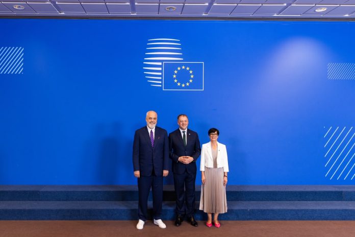 Albania closes three more EU negotiation chapters at ninth Intergovernmental Conference