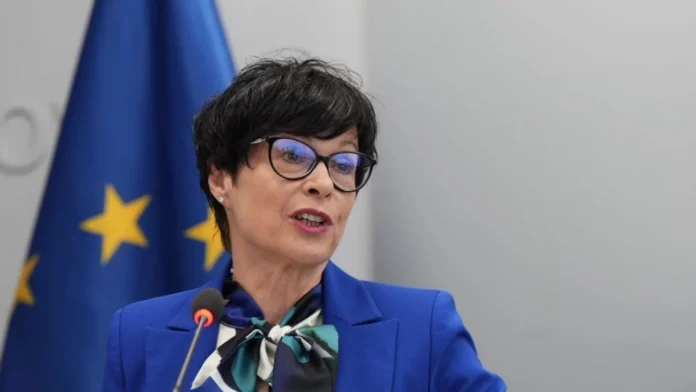 EU Commissioner Kos condemns Serbian minister’s remarks on Kosovo