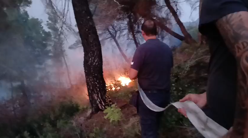25 wildfires reported in 12 hours, 10 remain active