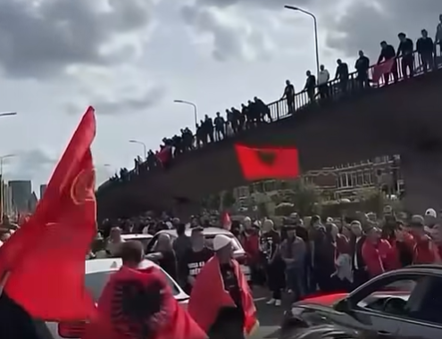 Hundreds of Albanians gather outside Kosova Specialist Chambers in support of former KLA leaders