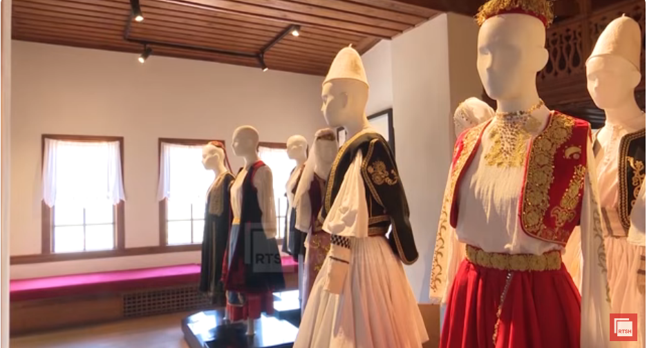 Gjirokastër museum presents city’s traditions through traditional clothing