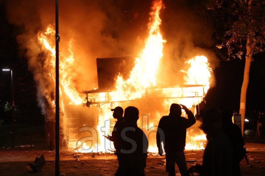 Polish Embassy Advises Travellers to Avoid Protest Areas in Tirana