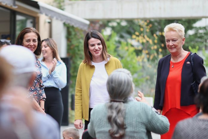Koçiu, French and EU Ambassadors Attend Dance Performance in Kombinat