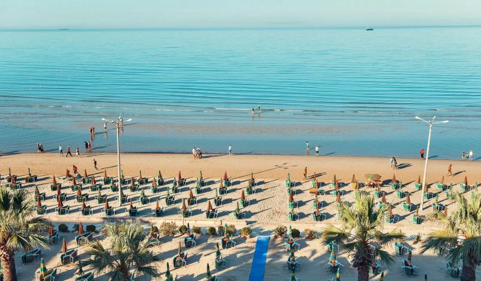 French Blog Highlights Albania as an Affordable Coastal Holiday Destination