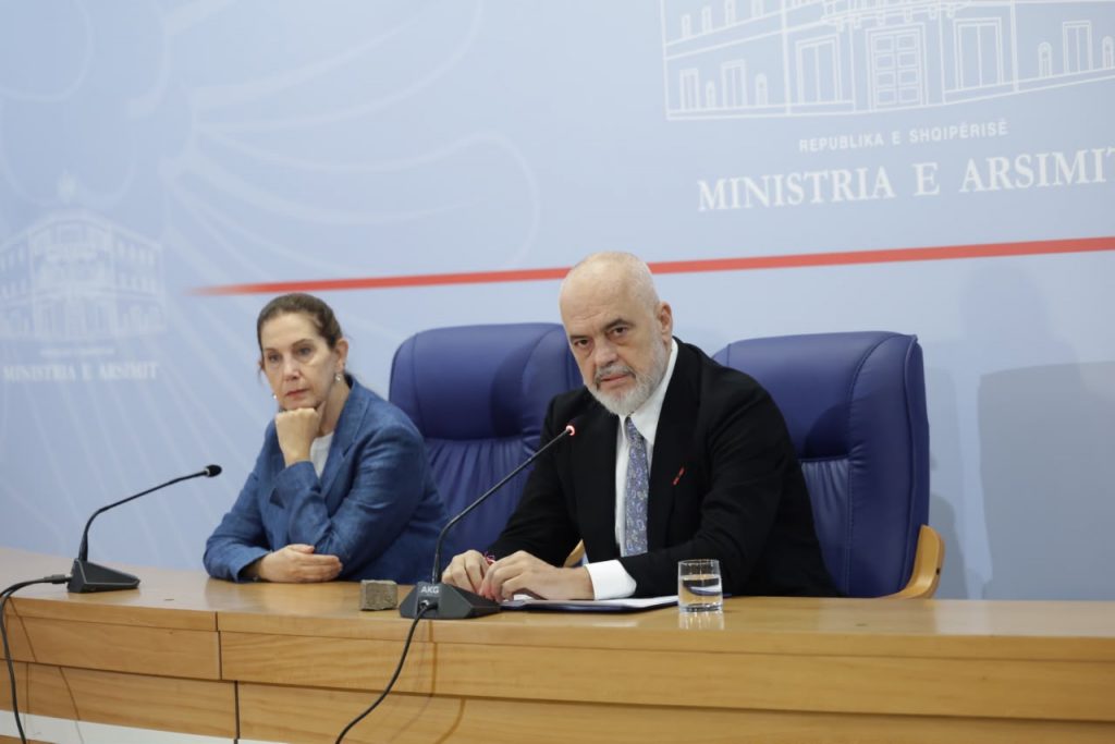Education minister Kumbaro announces psychological support for children affected by unrest
