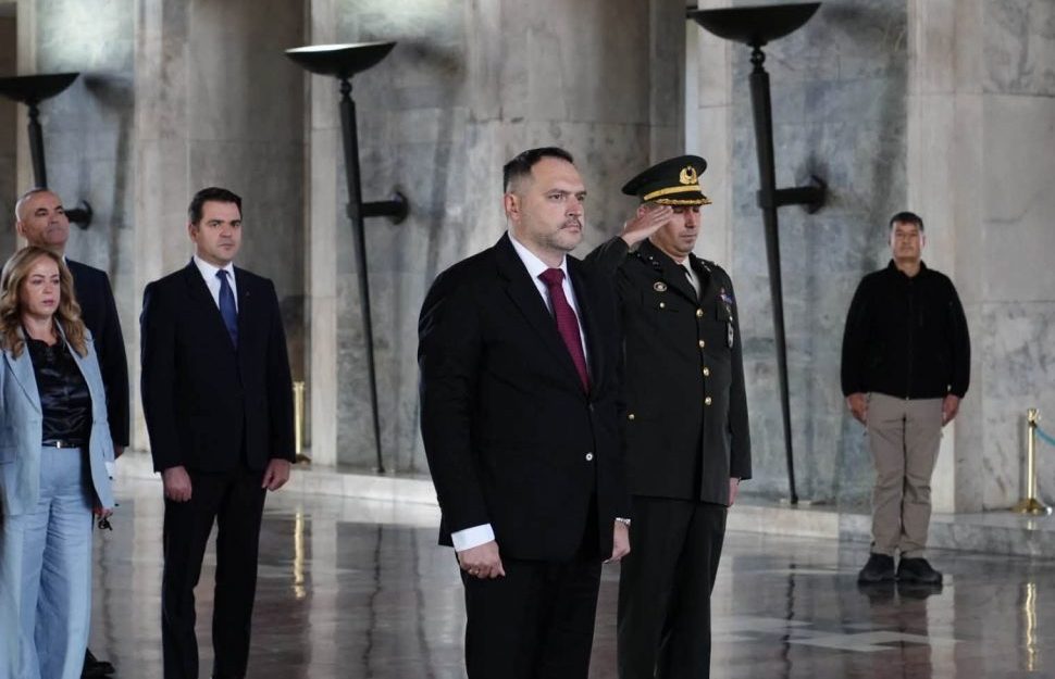 Defence minister Nufi visits Ataturk mausoleum during his visit in Turkey