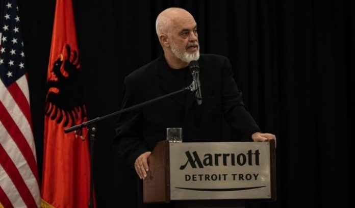 Rama rencontre la communauté albanaise du Michigan et évalue le rôle de la diaspora