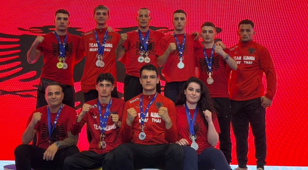 L&rsquo;Albanie remporte 18 médailles aux Championnats du monde de Muay thai à Decani