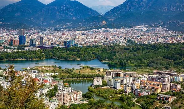 1,14 milliard d&rsquo;euros d&rsquo;investissements étrangers en six mois, dont 610 millions d&rsquo;euros dans l&rsquo;immobilier