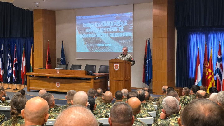 Un nouveau chapitre s&rsquo;ouvre pour la défense : le service de réserve fait son retour dans les forces armées après 30 ans