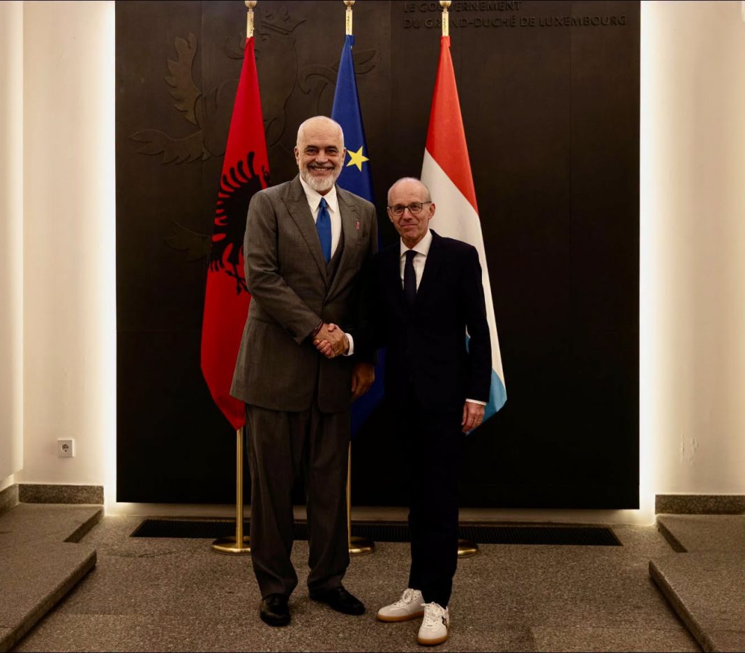Rama rencontre le Premier ministre Frieden : des vols directs avec le Luxembourg débuteront en mars 2027