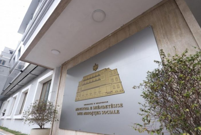 Anila Rexha nommée vice-ministre de la Santé et des Affaires sociales