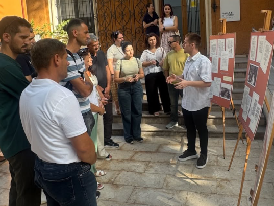 Έκθεση ντοκιμαντέρ αναδεικνύει την προστασία του εβραϊκού λαού από την Αλβανία κατά τη διάρκεια του Β’ Παγκοσμίου Πολέμου