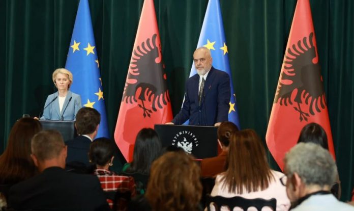 Ράμα: Το δικαίωμα βέτο δεν ωφελεί την ΕΕ ούτε τα κράτη-μέλη της