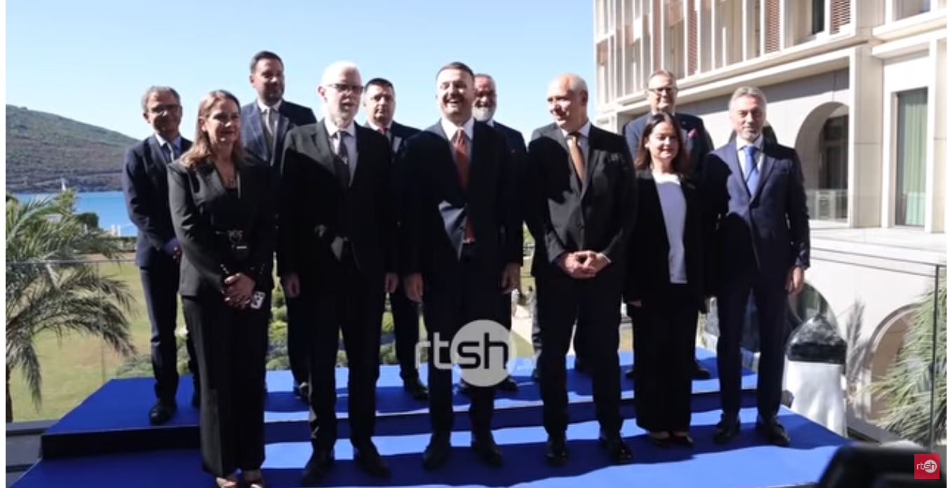 Συνεχίζεται η ψηφιοποίηση των υπηρεσιών στην Αλβανία