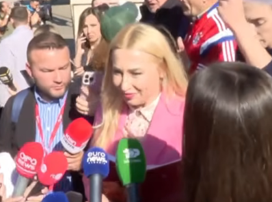 Η διευθύντρια του Οργανισμού Μέσων Ενημέρωσης δηλώνει ότι ο διάλογος με τον Πρωθυπουργό Ράμα παραμένει ανοιχτός για όλους