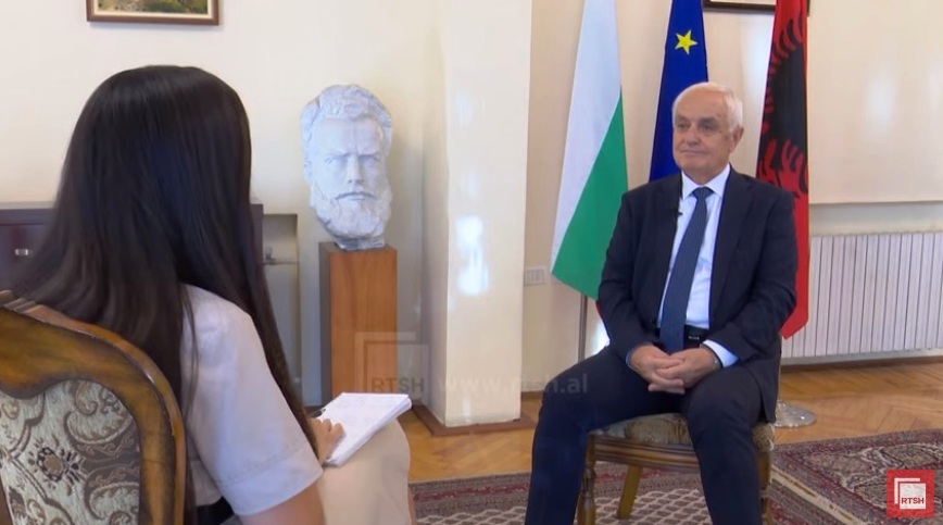 Ministro della Difesa bulgaro, Zapryanov per RTSH: Apprezziamo il contributo dell’Albania nella NATO