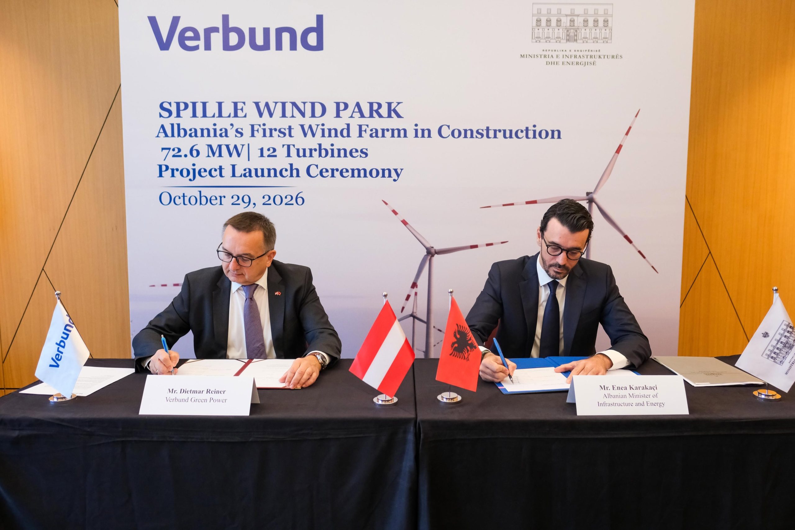 Albania, via alla costruzione del primo grande parco eolico: investimento da 72,6 MW a Spille
