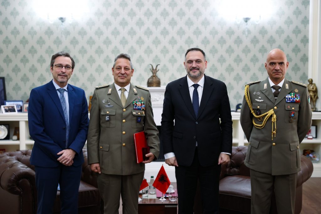 Albania-Italia, rafforzata la cooperazione nella difesa: avvicendamento dell’addetto militare a Tirana