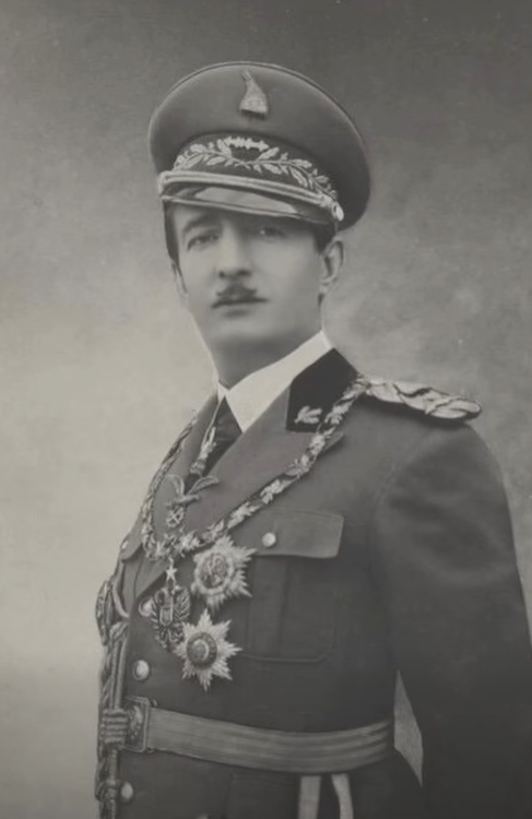 Ahmet Zogu, figura centrale della politica albanese durante il XX secolo