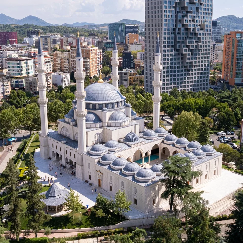 ¡HOLA!: Un viaggio affascinante attraverso l’Albania