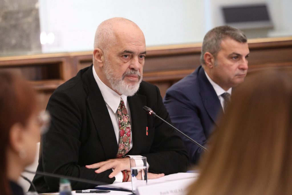 Il Premier Rama: “Misure per le problematiche sociali, sostenere i giovani ed ampliare le opportunità abitative“