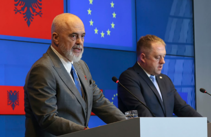 Albania-UE, chiuso provvisoriamente il Capitolo 20. Rama: «Vogliamo fare il doppio»