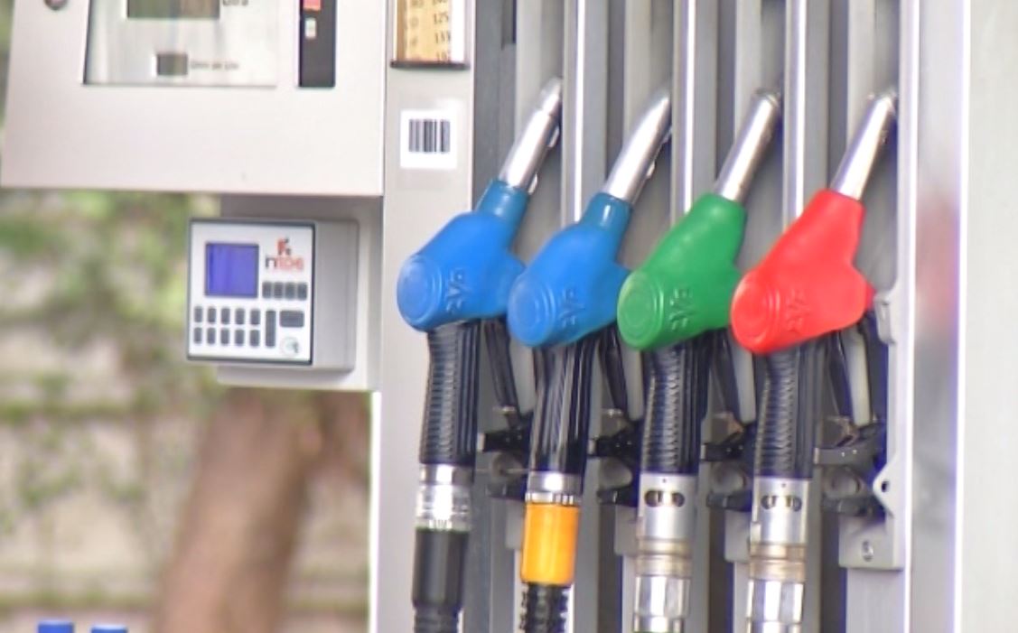 Diminuisce il prezzo del gasolio e della benzina