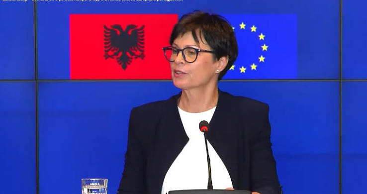 Marta Kos za RTŠ: Podržavamo viziju Albanije da završi pregovore do kraja 2027. godine