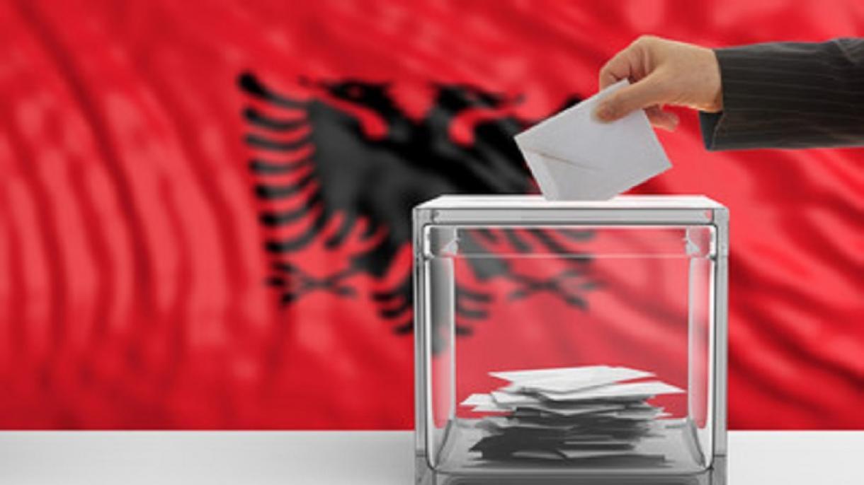 Arnavutluk’ta seçimler