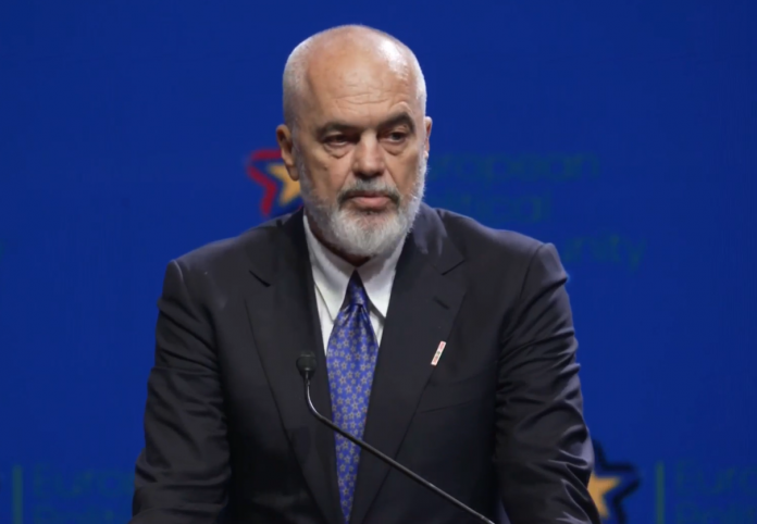 Rama: Arnavutluk, Tahran rejiminin nükleer silah edinmesini önleme çabalarında Trump’ı destekliyor