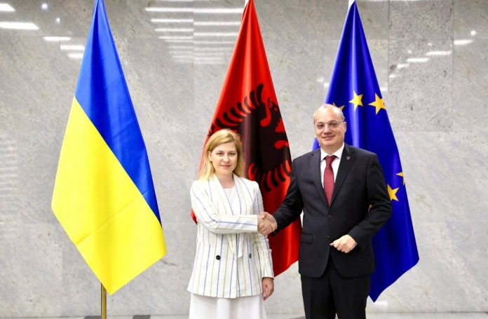 Arnavutluk’tan Ukrayna’ya Kesintisiz Destek Mesajı