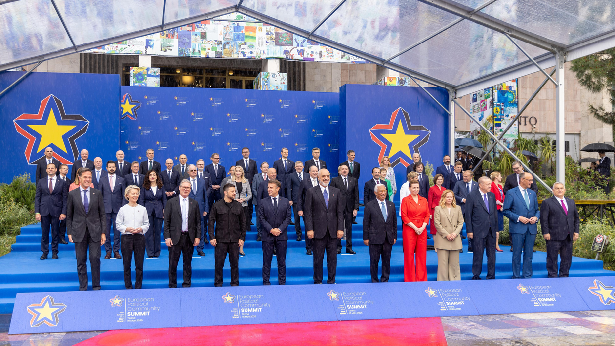 Arnavutluk’un Avrupa dönüşümü – REL: “Brüksel’in A+ öğrencisi” ve Kosova için itici güç
