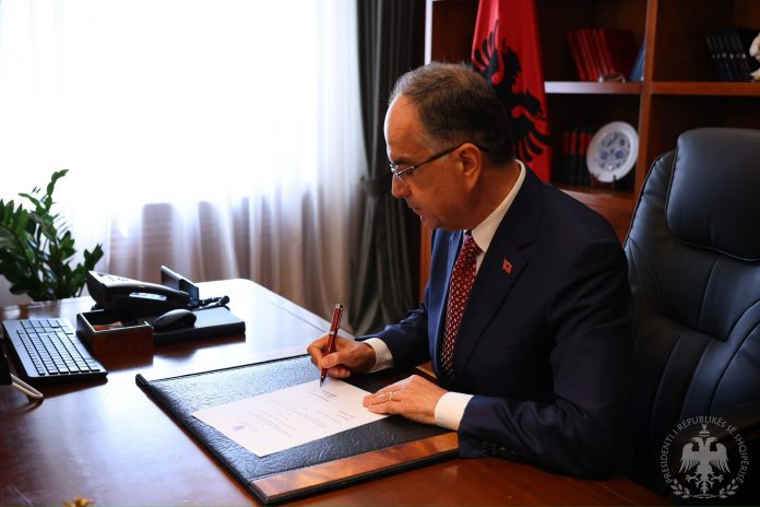 Begaj, 6 belediyede yapılacak kısmi yerel seçimler için tarihi belirledi: 9 Kasım