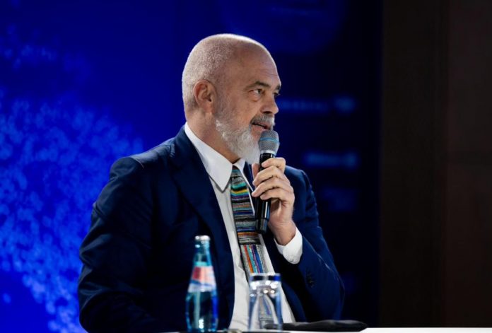 Rama Berlin’den: AB öngörülemez olmaya devam ediyor, ancak 2030 hedefimiz olmaya devam ediyor