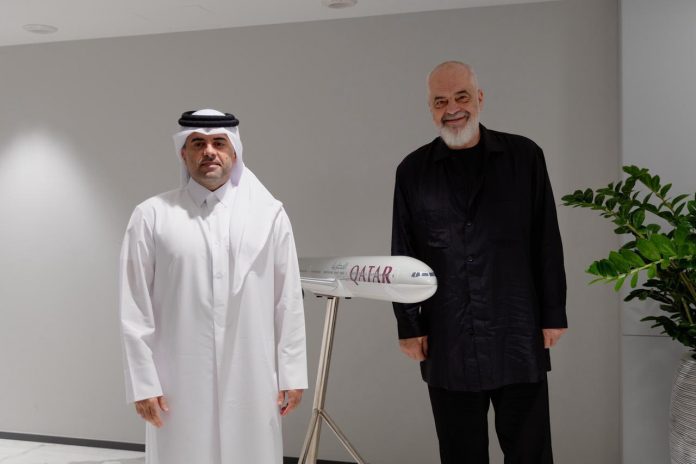 Rama Katar’da, iki ülke arasında direkt uçuşların başlatılması için görüşmelerde bulunuyor