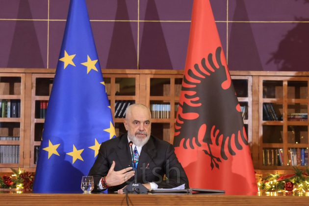 Rama: 2025 yılı % 3,9 ekonomik büyümeyle kapanıyor, ocaktan itibaren asgari ücret 500 avro