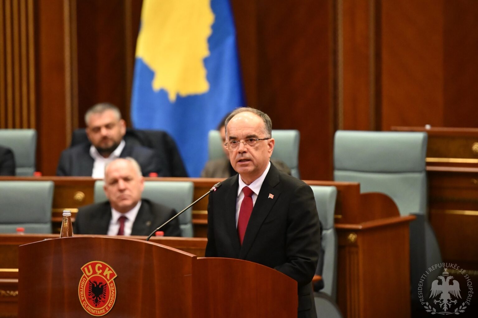 Arnavutluk Cumhurbaşkanı Begaj, Kosova’nın 18. Bağımsızlık yıldönümünü kardeşlik mesajıyla kutladı